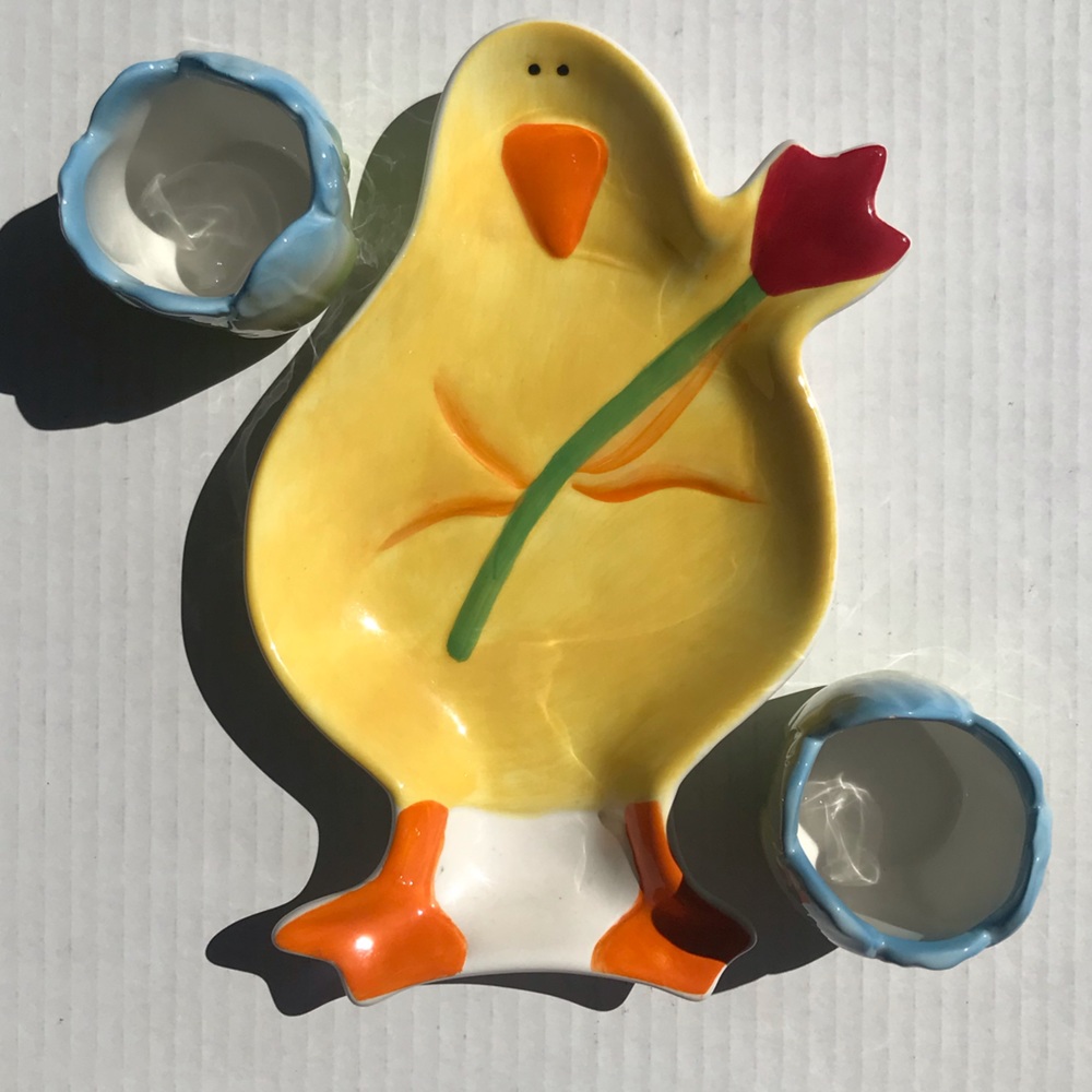 Ellen Crimi Trent Ceramic Baby Chick Serving Dish And 2 Ceramic Tulip Di…